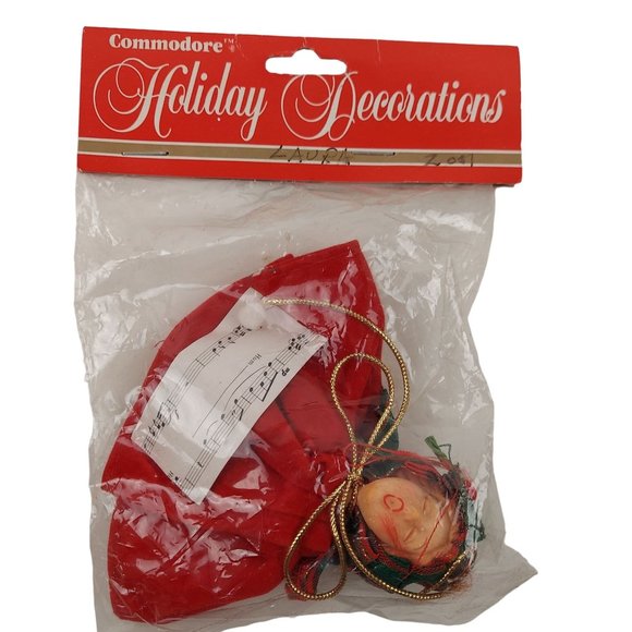 Commodore Holiday Decorations Hanging Tree Christmas Ornament Christmas Caroler - Picture 5 of 7